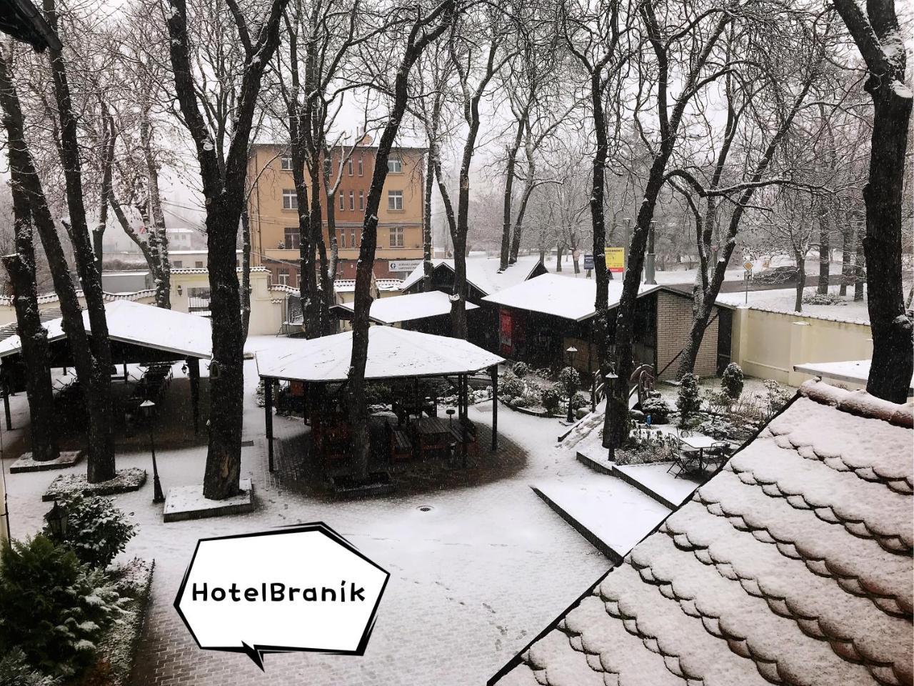 פראג Hotel Branik מראה חיצוני תמונה